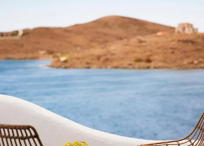 Kea Mare Lv Gialiskari (Kea)